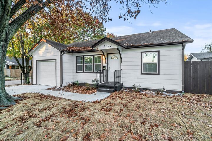 Property Photo:  2503 E 8th Street  OK 74104 