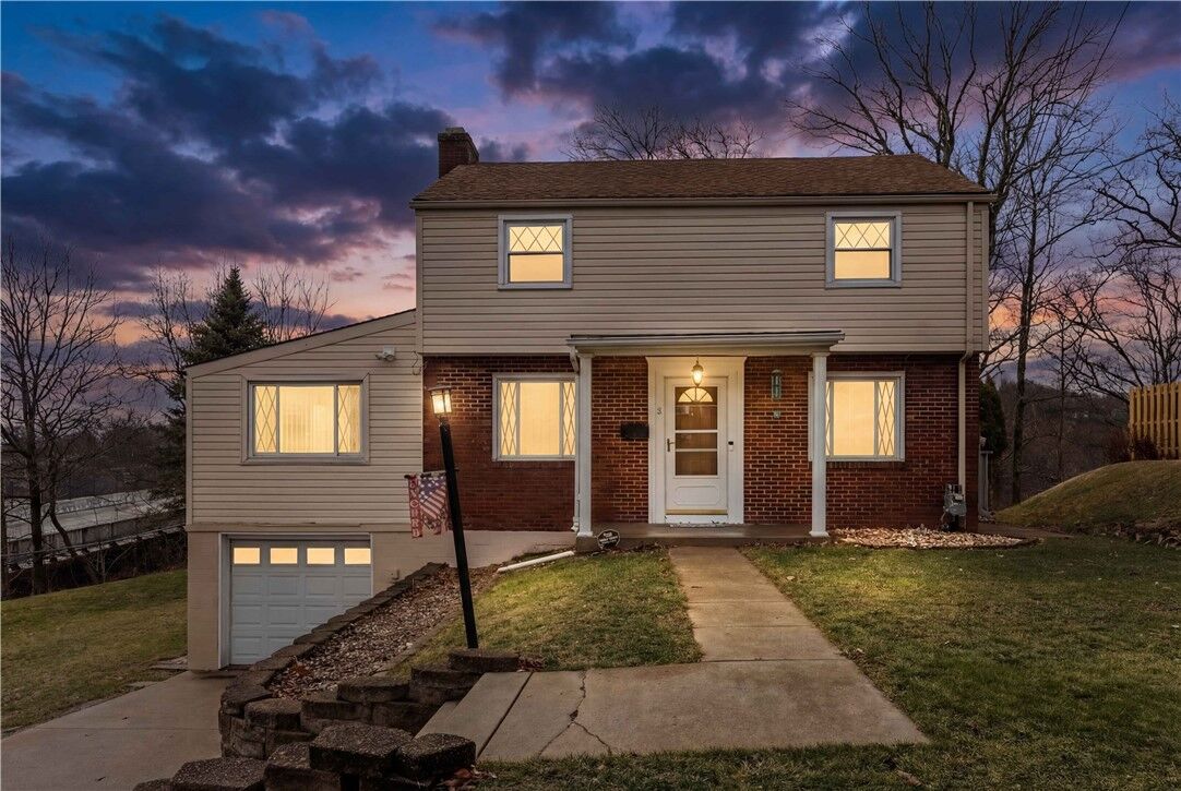 Property Photo: 2 Oakridge Road PA 15229