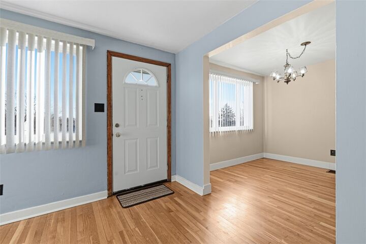 Property Photo: 620 Sara Lane PA 15147