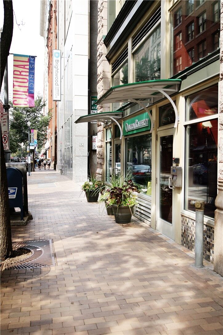 Property Photo:  941 Penn Ave 202  PA 15222 