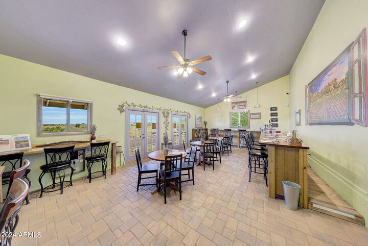 Property Photo:  14 Cr 5309 --  AZ 85924 