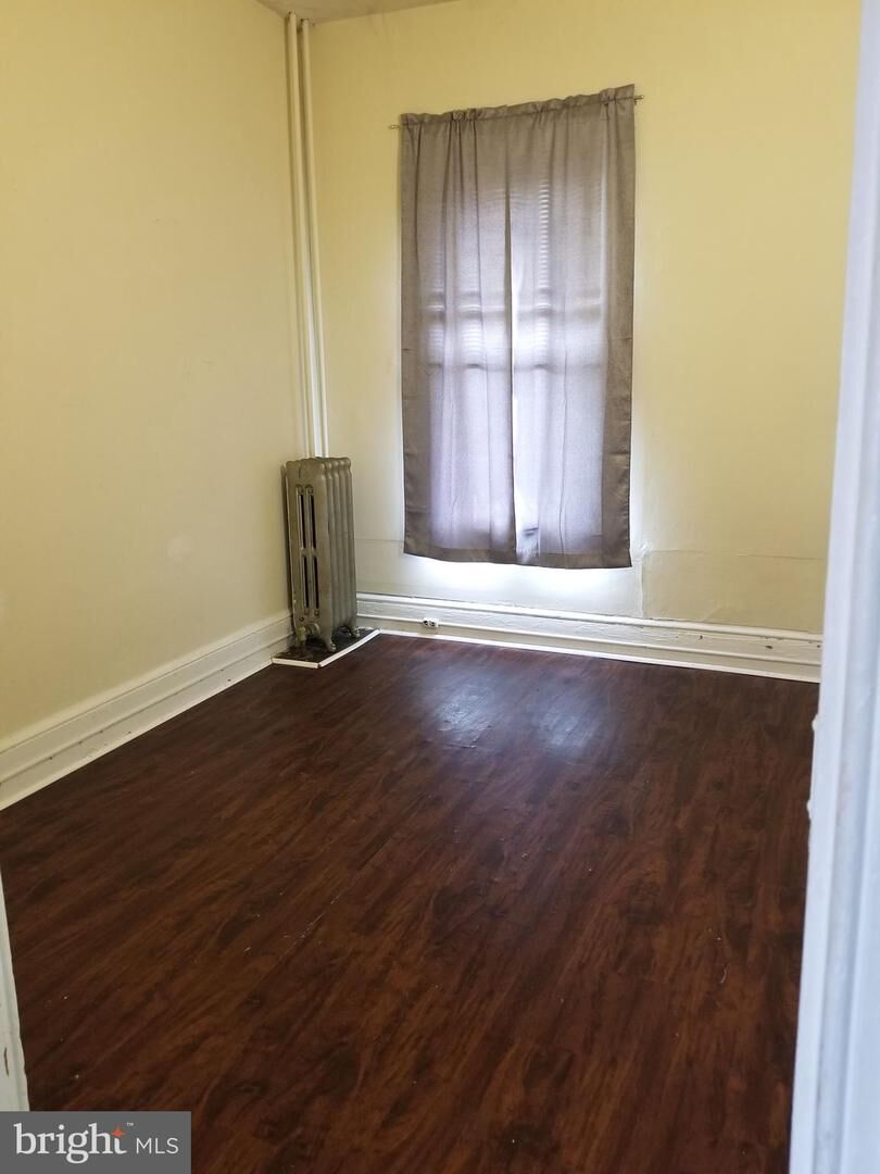Property Photo:  230 S 13th Street 2  PA 19602 