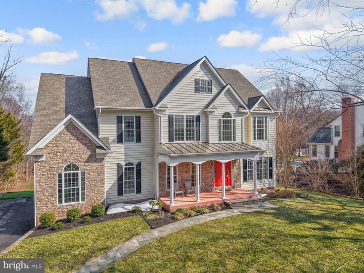 Property Photo:  19834 Smith Circle  VA 20147 