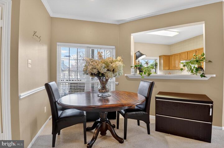 Property Photo:  678 Gateway Drive SE 912  VA 20175 