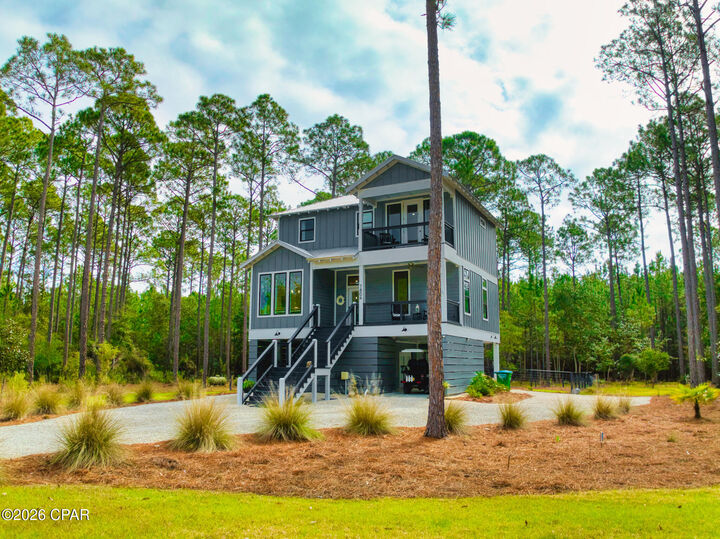 Property Photo: 7804 S Chipper Trail FL 32413