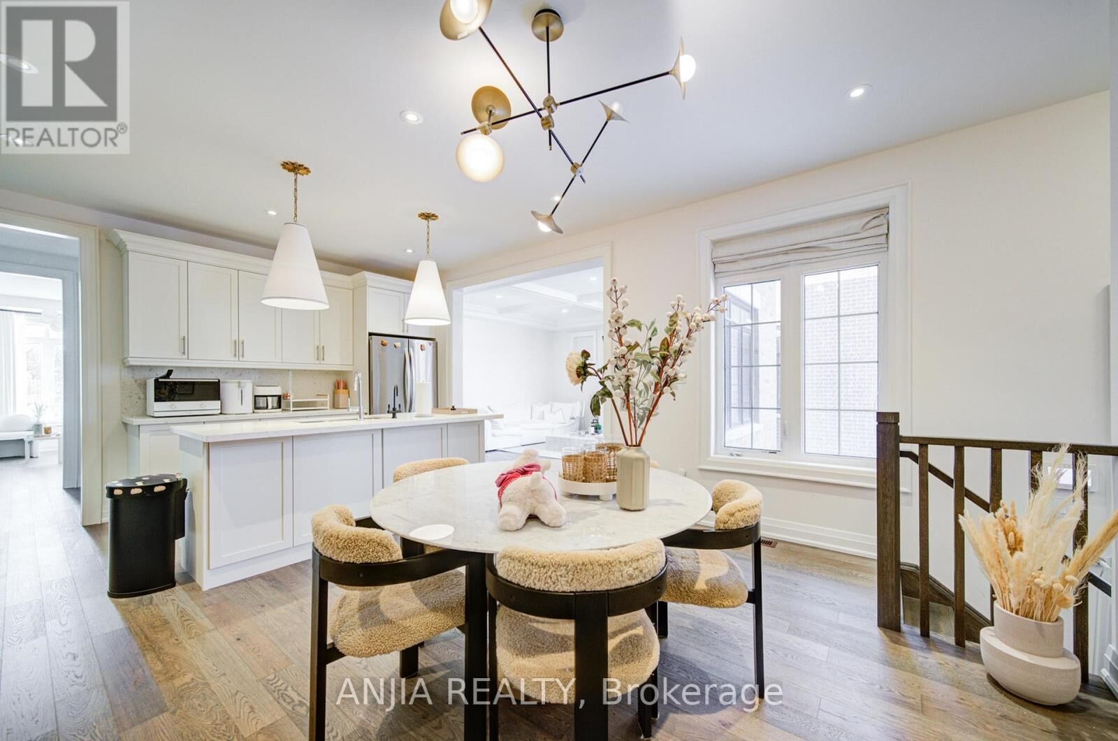 Property Photo:  5158 16th Avenue  ON L6C 2H1 