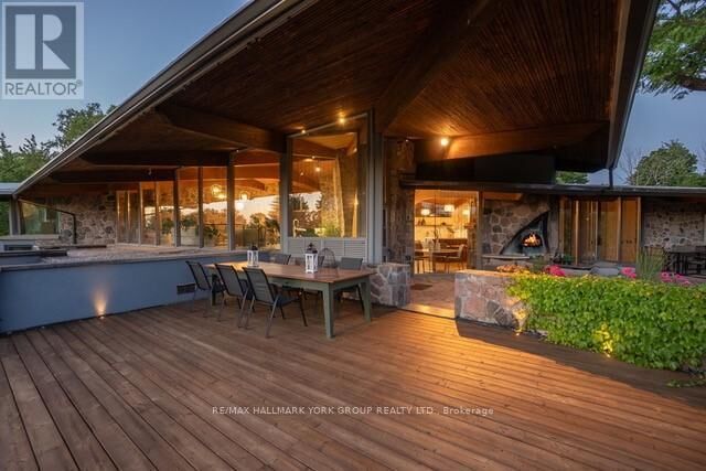 Property Photo:  4235 17th Sideroad  ON L7B 1K4 