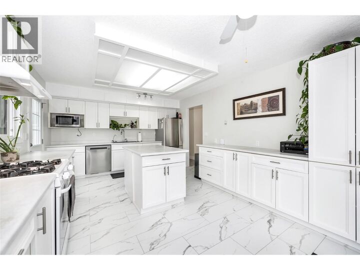 Property Photo: 5844 Pleasant Valley Road BC V1B 3L6