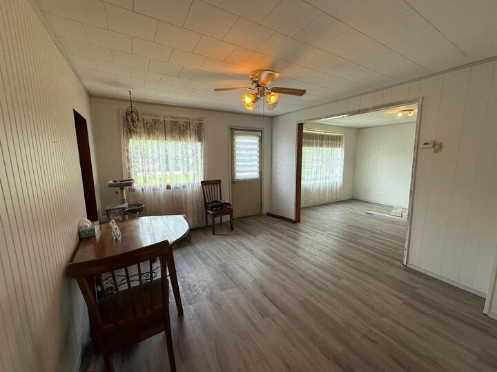 Property Photo:  575 Laughlin Street  MB R0K 0L0 