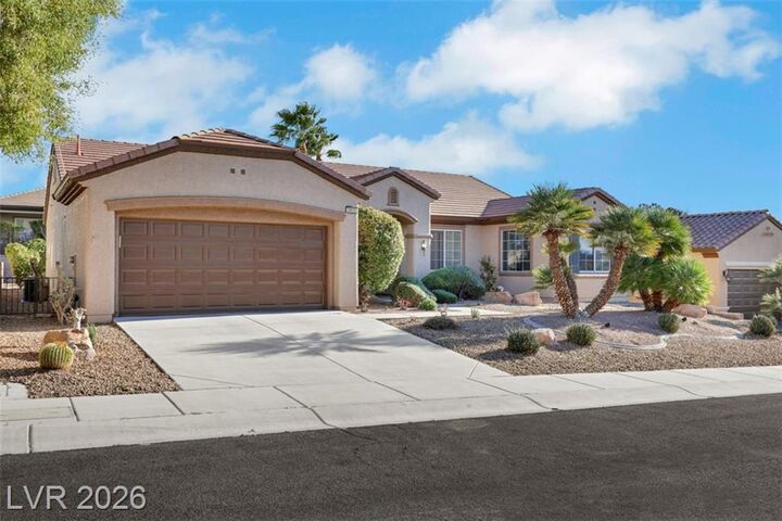 Property Photo:  2833 Winslow Springs Drive  NV 89052 
