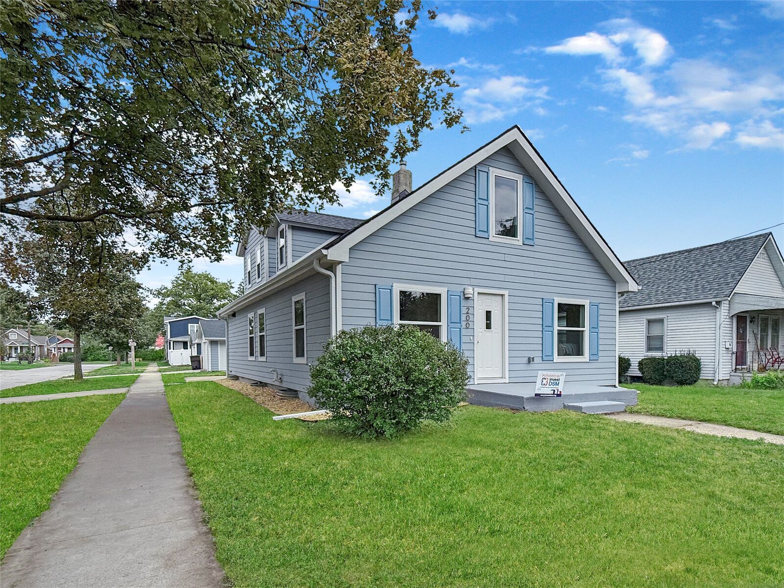 Property Photo:  200 E Granger Avenue  IA 50315 