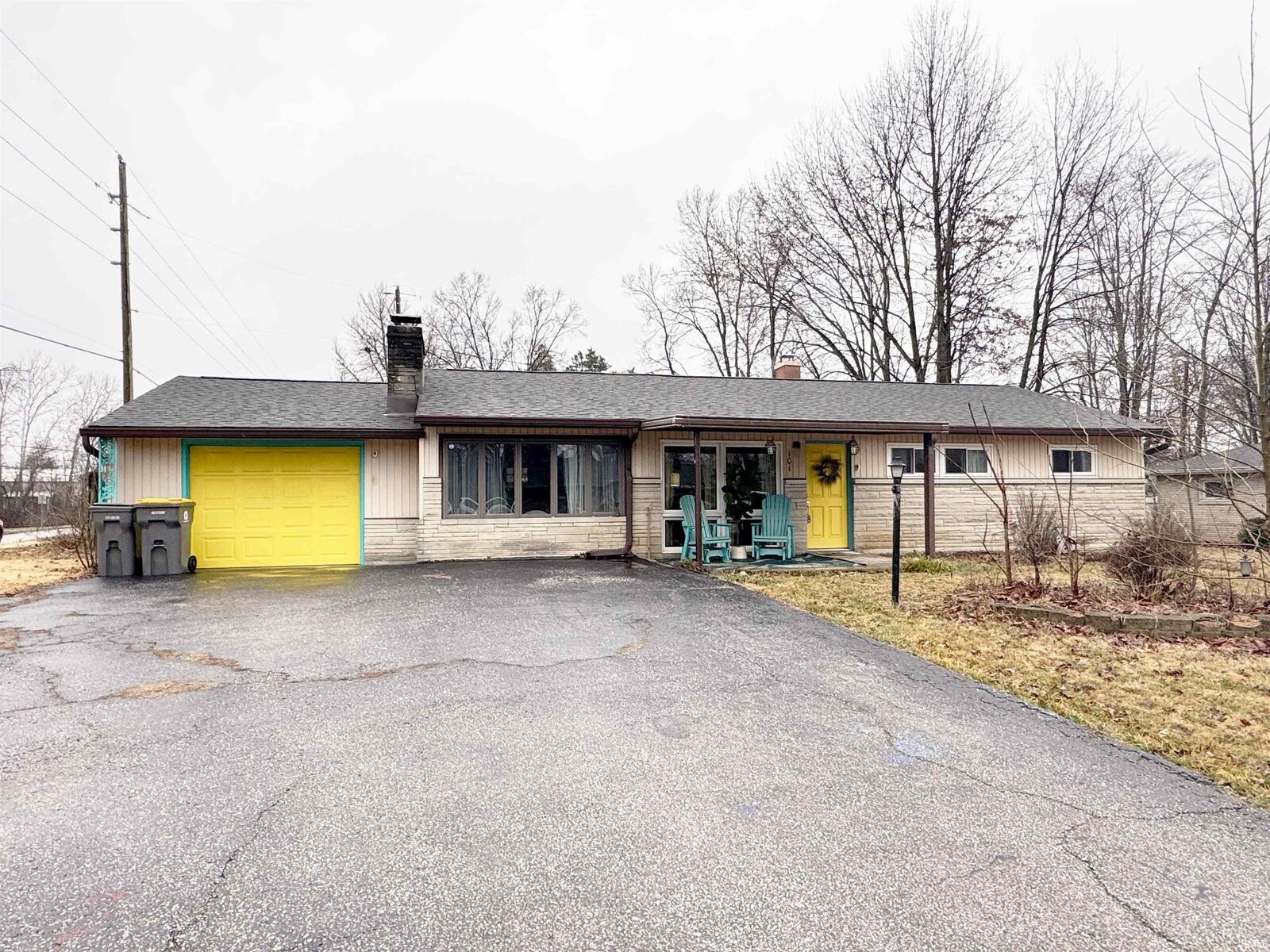 Property Photo: 101 W Hoosier Street IN 47403