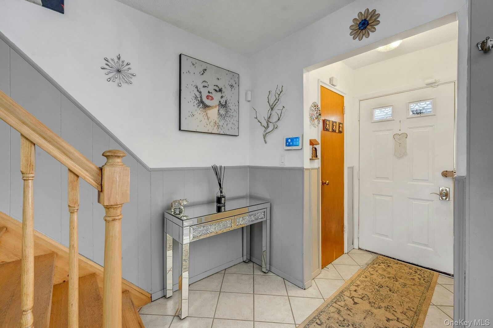 Property Photo:  156 Revere Avenue  NY 10465 