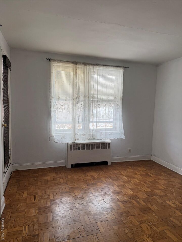 Property Photo:  1133 Midland Avenue 1B  NY 10708 