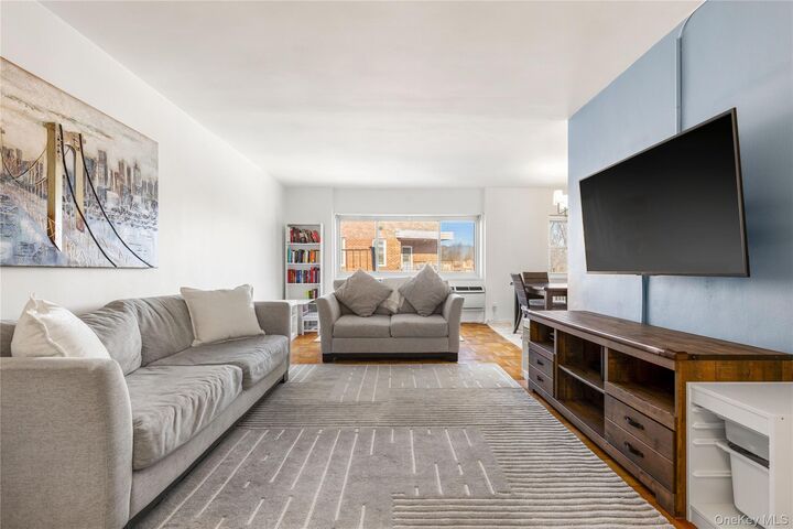 Property Photo:  45 E Hartsdale Avenue 6L  NY 10530 