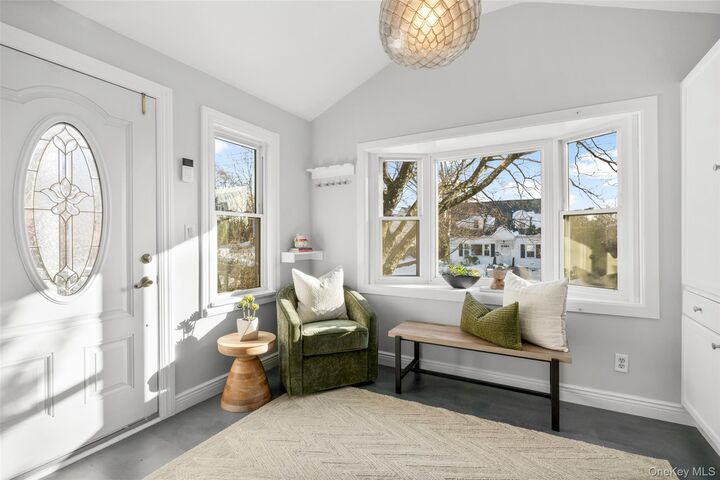 Property Photo:  85 Lakeview Avenue  NY 10583 