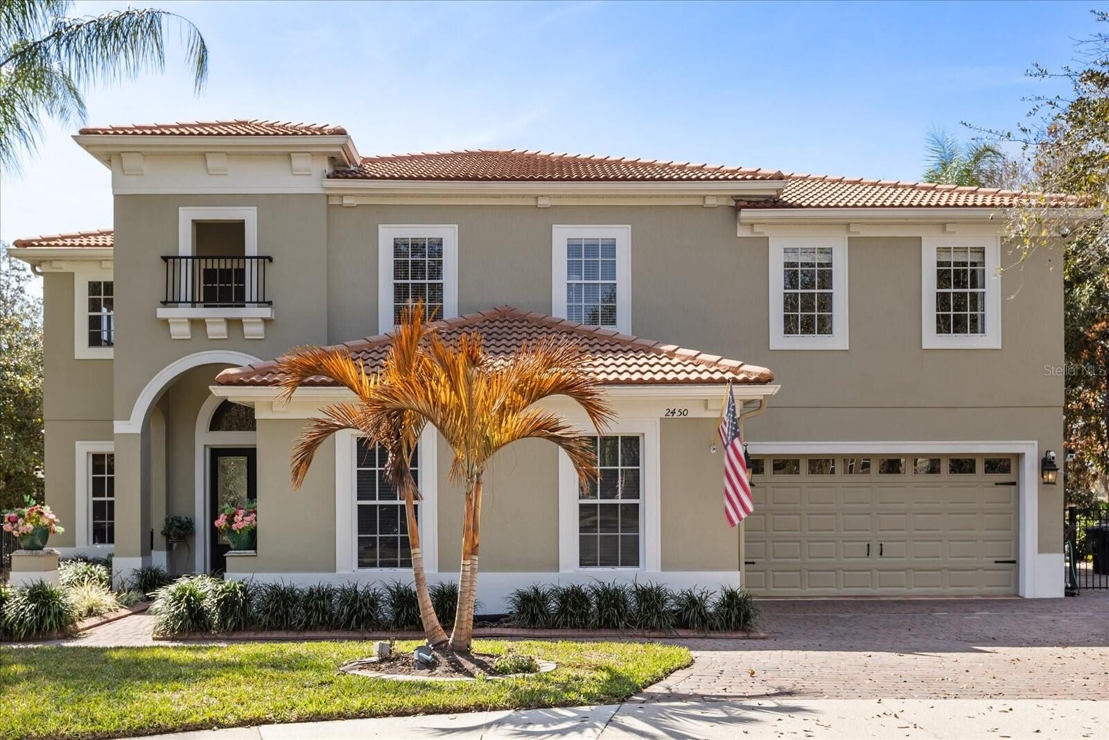Property Photo:  2450 Dahlgren Way  FL 34787 