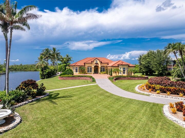 Property Photo: 5566 River Bay Drive FL 33950