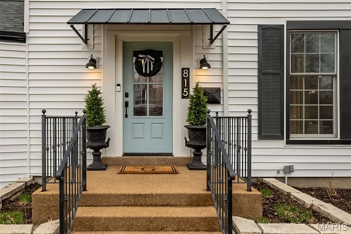 Property Photo:  815 Brookside Drive  MO 63122 