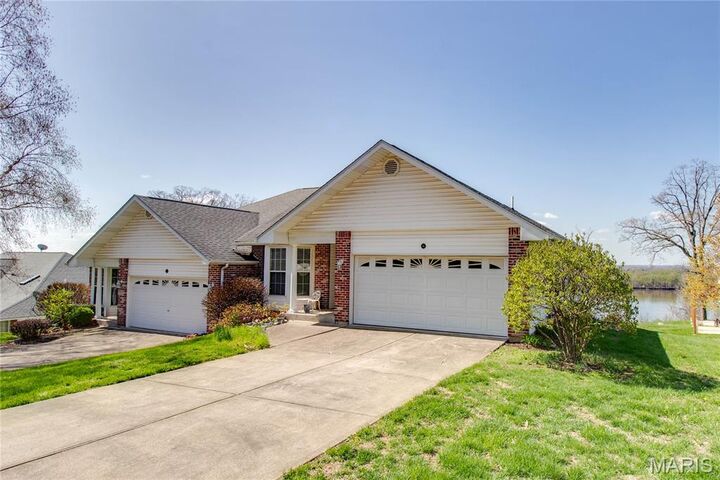 Property Photo: 48 Quarry Riverfront Road IL 62036