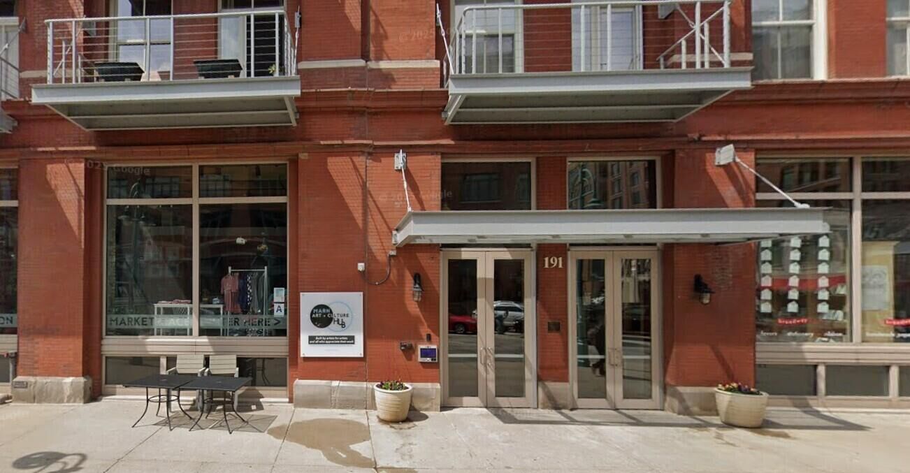 Property Photo:  191 N Broadway St 401  WI 53202 