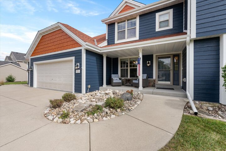 Property Photo: W273n2420 Arlington Ct WI 53072