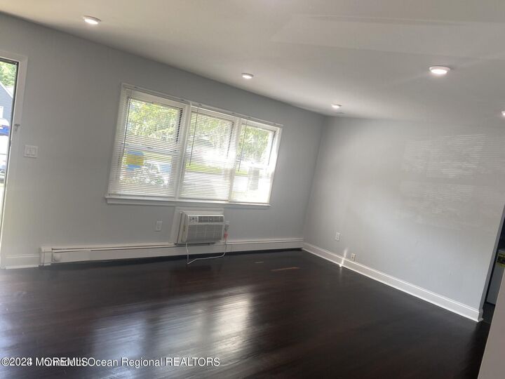 Property Photo:  96 East Avenue  NJ 07716 