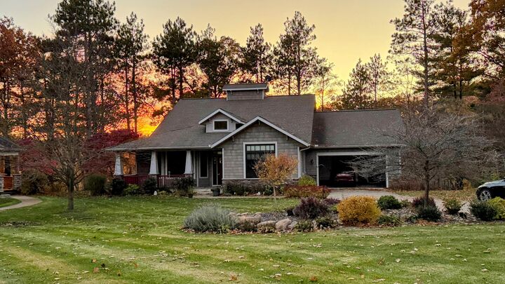 Property Photo:  12294 Cranes Avenue  MI 49083 