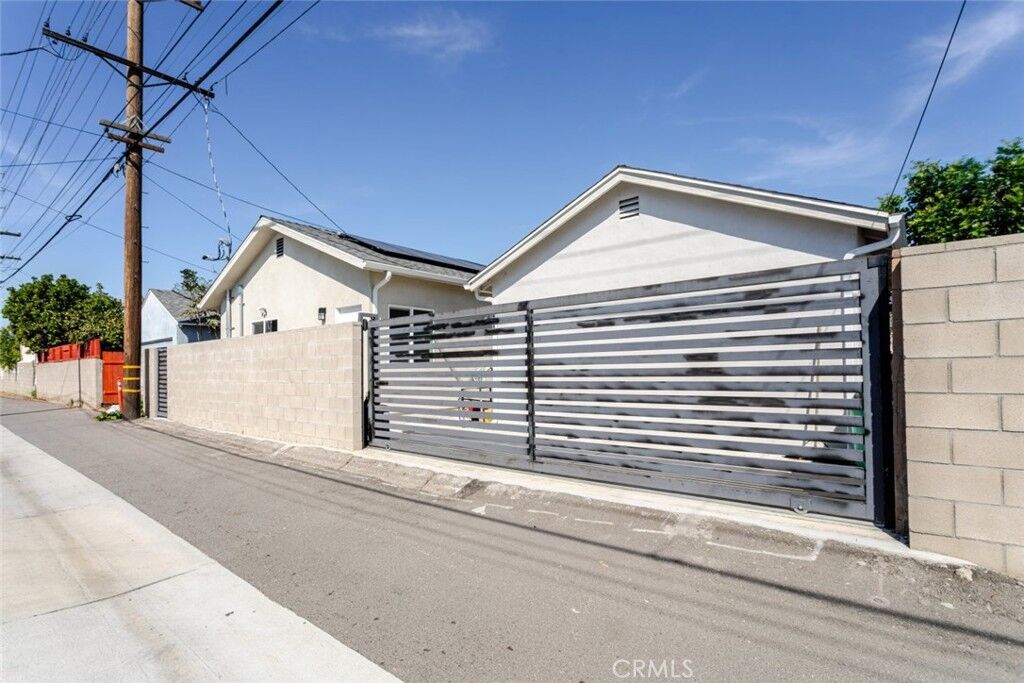 Property Photo:  944 Zook Drive A  CA 91202 