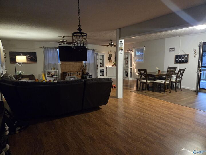 Property Photo:  1923 Highway 231  AL 35016 