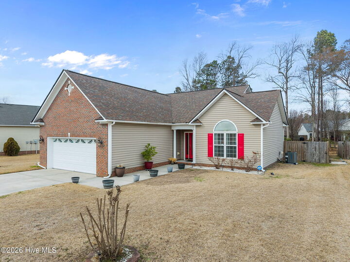 Property Photo:  102 Fairmont Lane  NC 28540 