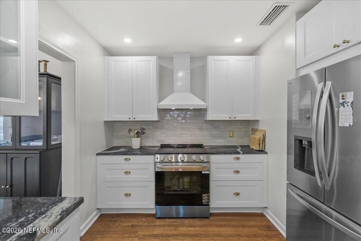 Property Photo:  5321 Fremont Street  FL 32210 