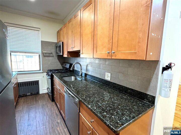Property Photo:  855 Broad Avenue 58  NJ 07657 