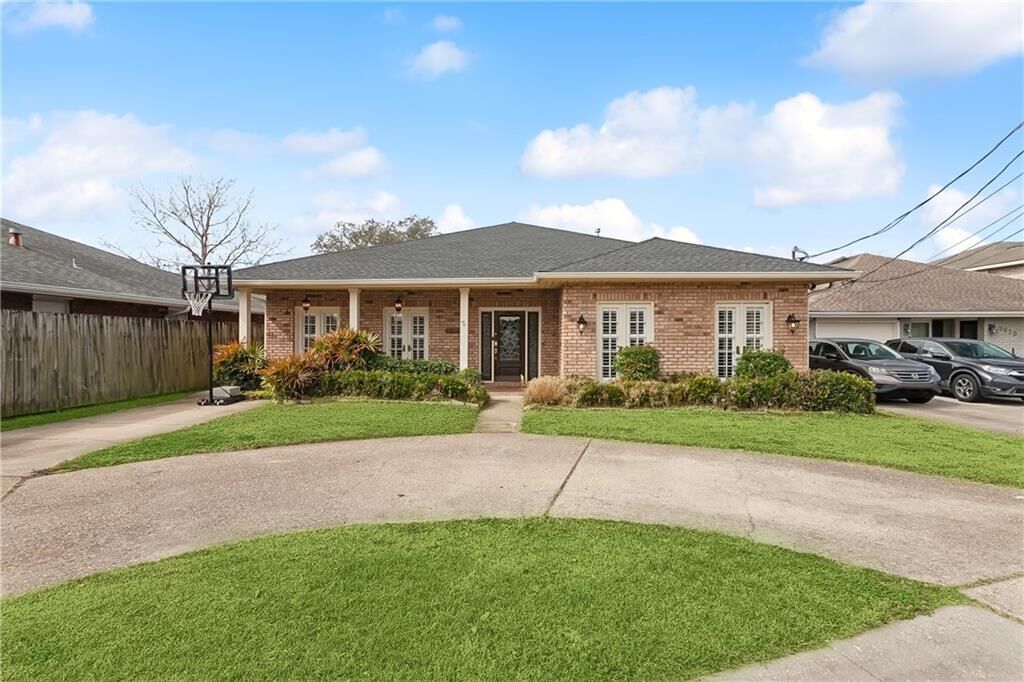 Property Photo: 5016 Wilson Drive LA 70003