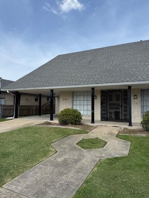 Property Photo:  3707 Saratoga Drive  LA 70002 