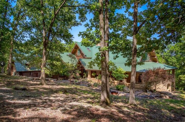 Property Photo:  10831 & 10836 Bray Road  AR 72727 