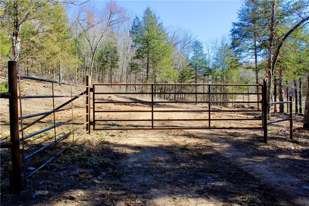 Property Photo:  Nc 1800  AR 72742 