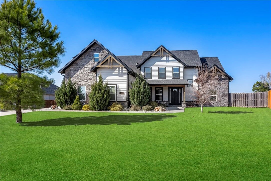 Property Photo:  3801 Whitefish Street  AR 72712 