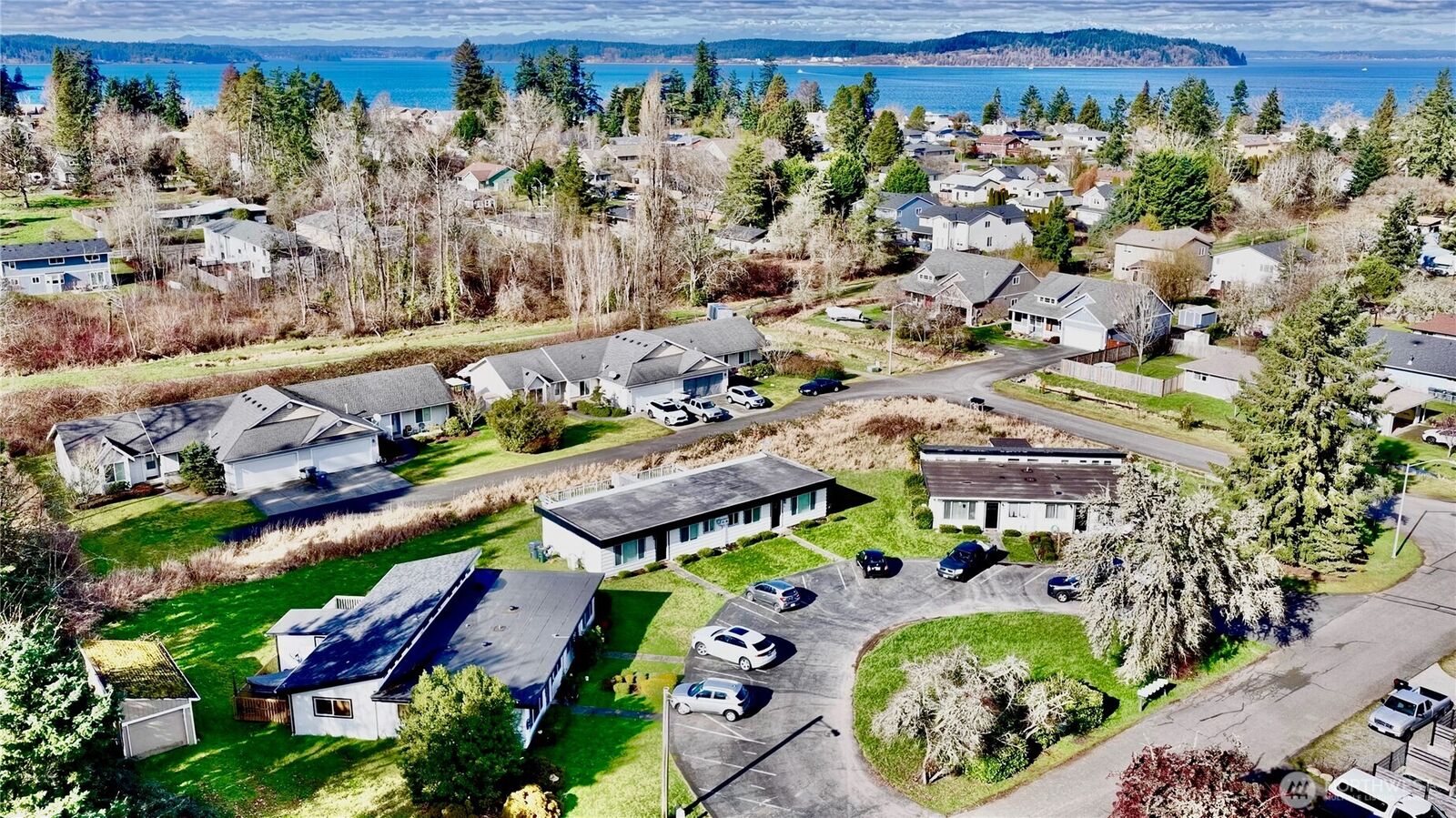 Property Photo:  814  5th St  WA 98388 