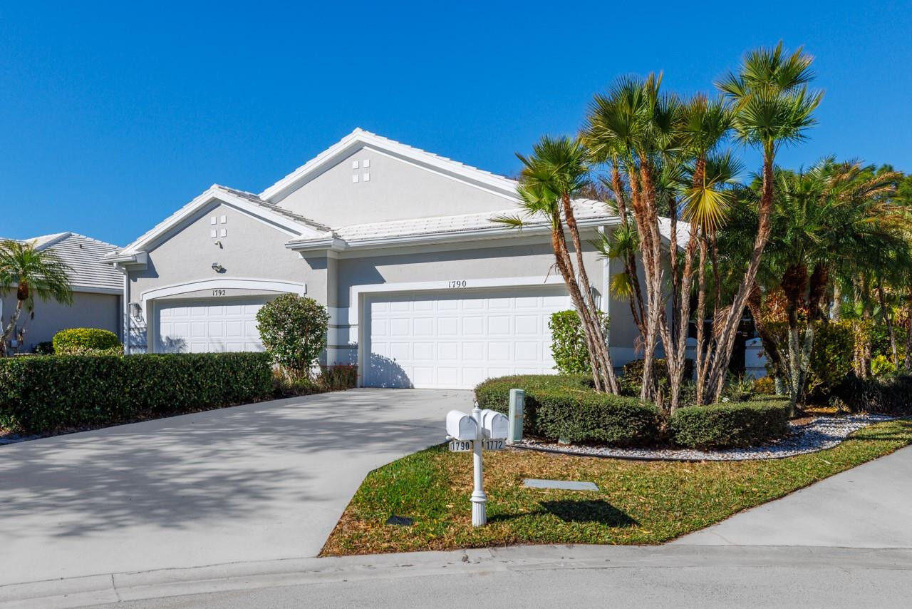 Property Photo:  1790 SW Willowbend Lane  FL 34990 