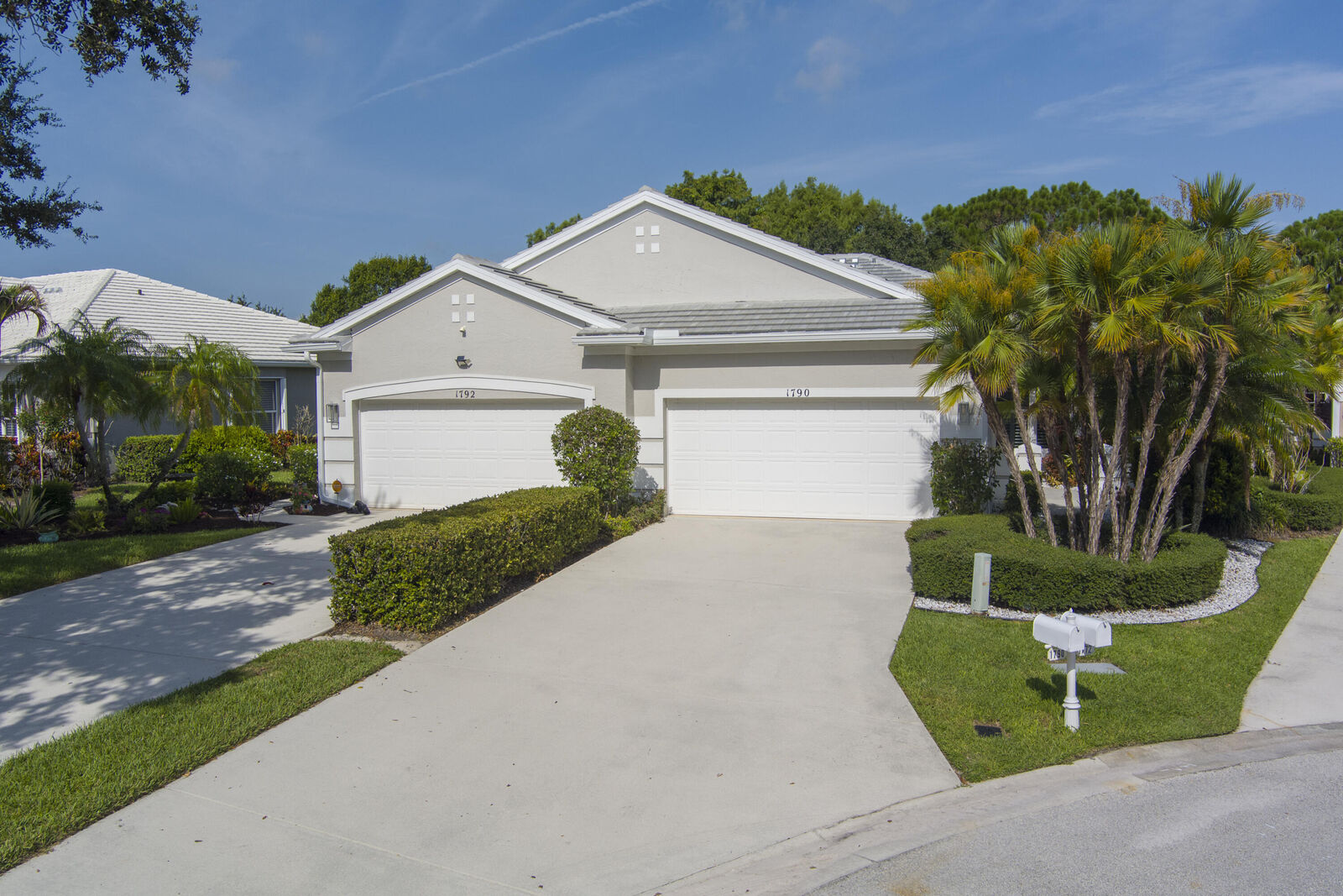 Property Photo:  1790 SW Willowbend Lane  FL 34990 
