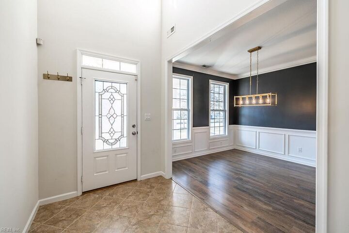 Property Photo:  2404 Brush Creek Ln  VA 23454 