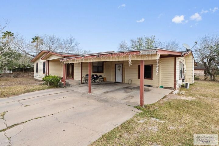 Property Photo:  302 Nogal St.  TX 78566 