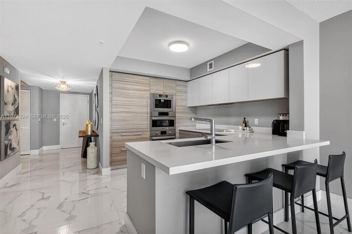 Property Photo:  300 Sunny Isles Blvd 4-804  FL 33160 