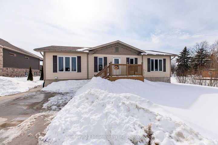 Property Photo:  38 Mill Street  ON N0G 2T0 