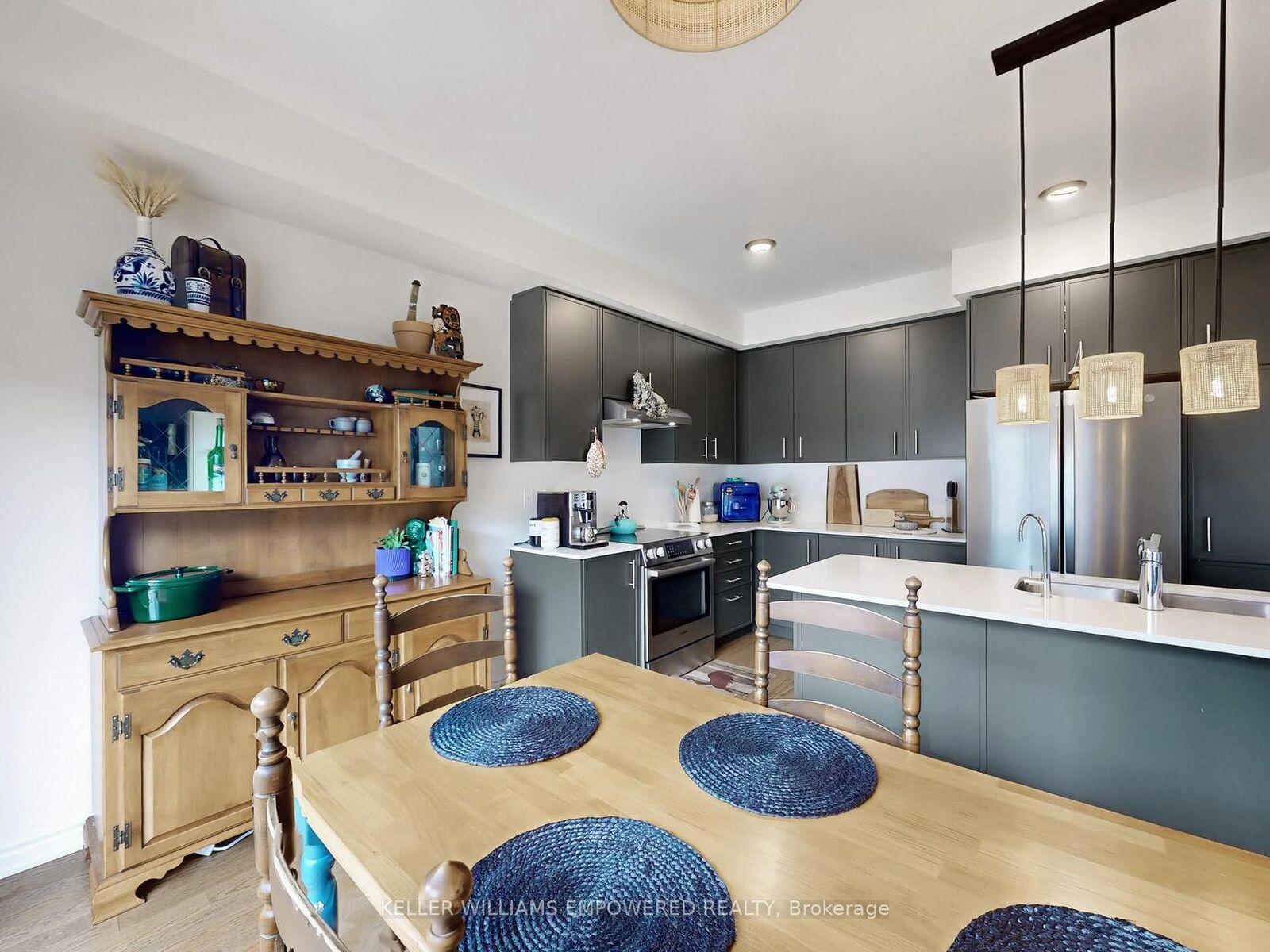 Property Photo: 28 Gemini Drive ON L9J 0P6