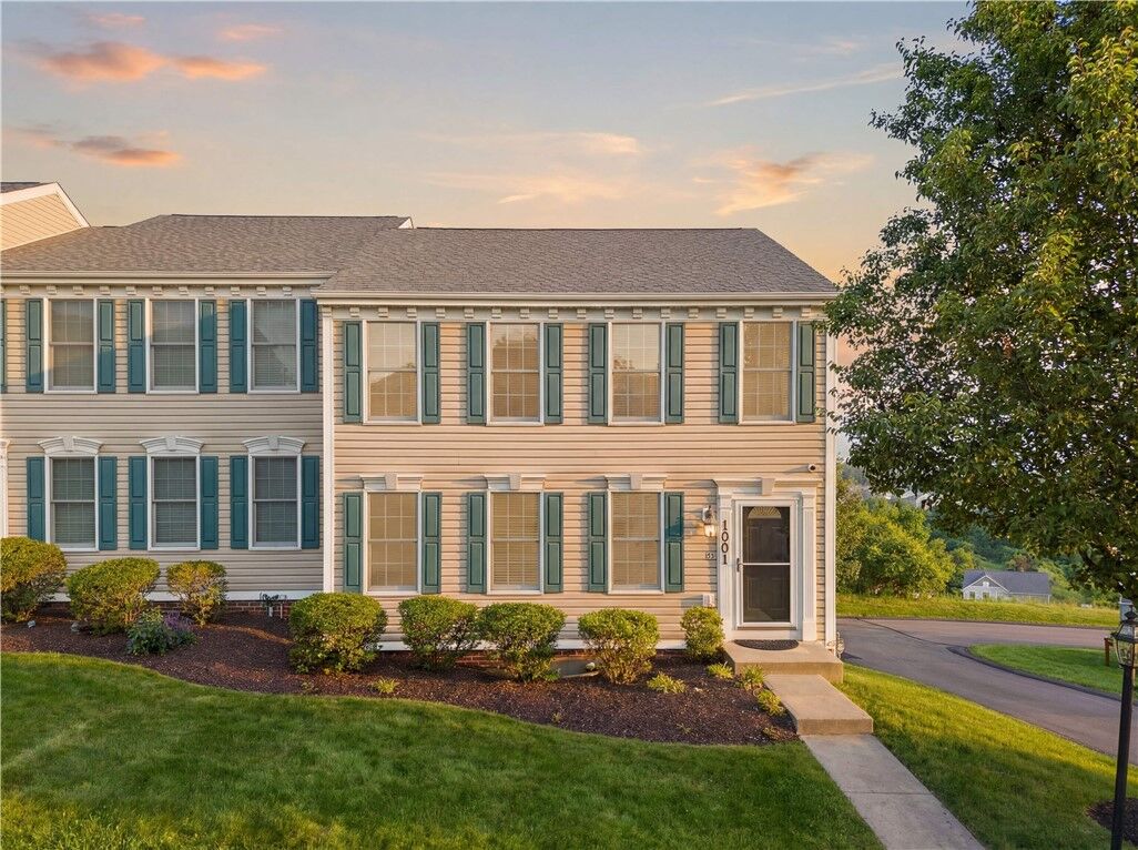 Property Photo: 1001 Raymond PA 15071