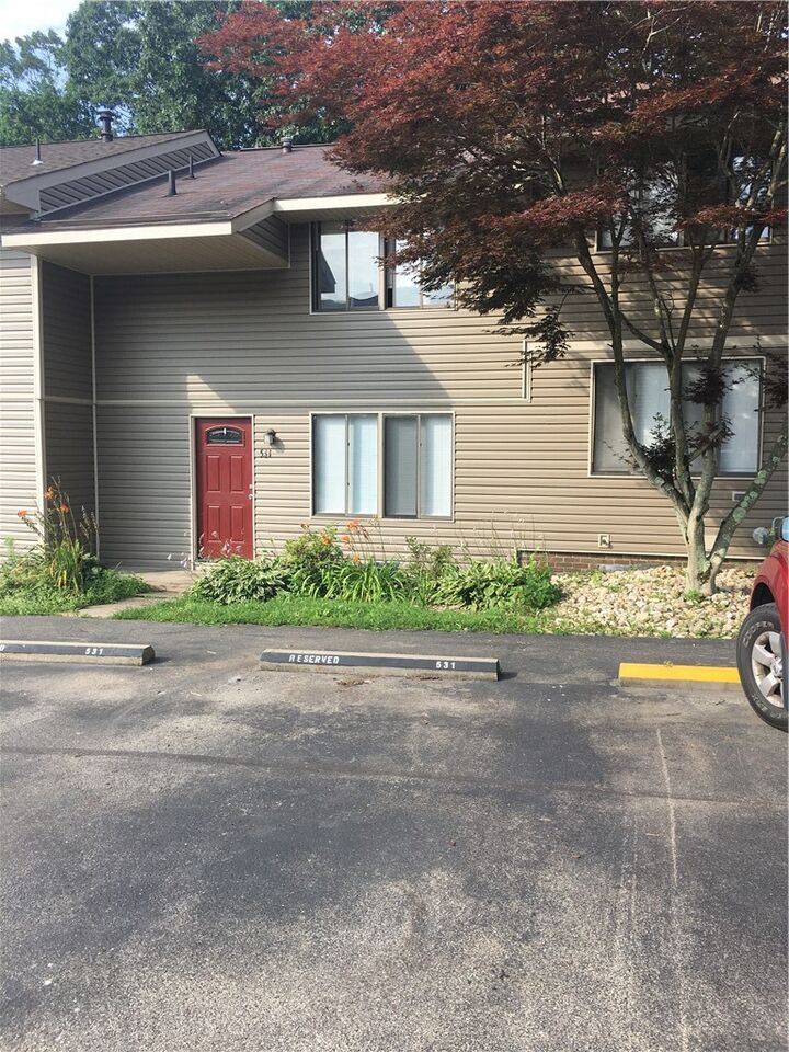 Property Photo:  531 Hunters Path Rd  PA 15017 