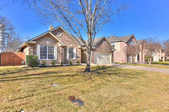 Property Photo:  303 Gulfstream Drive  TX 78626 