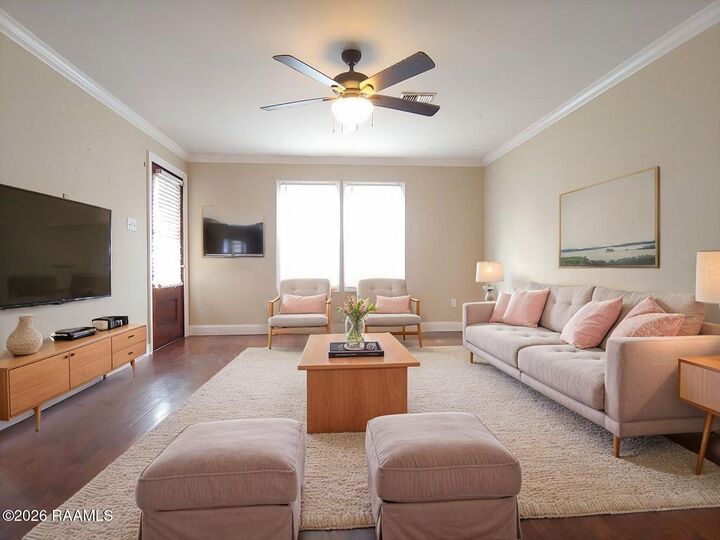 Property Photo:  212 E 12th Street  LA 70526 